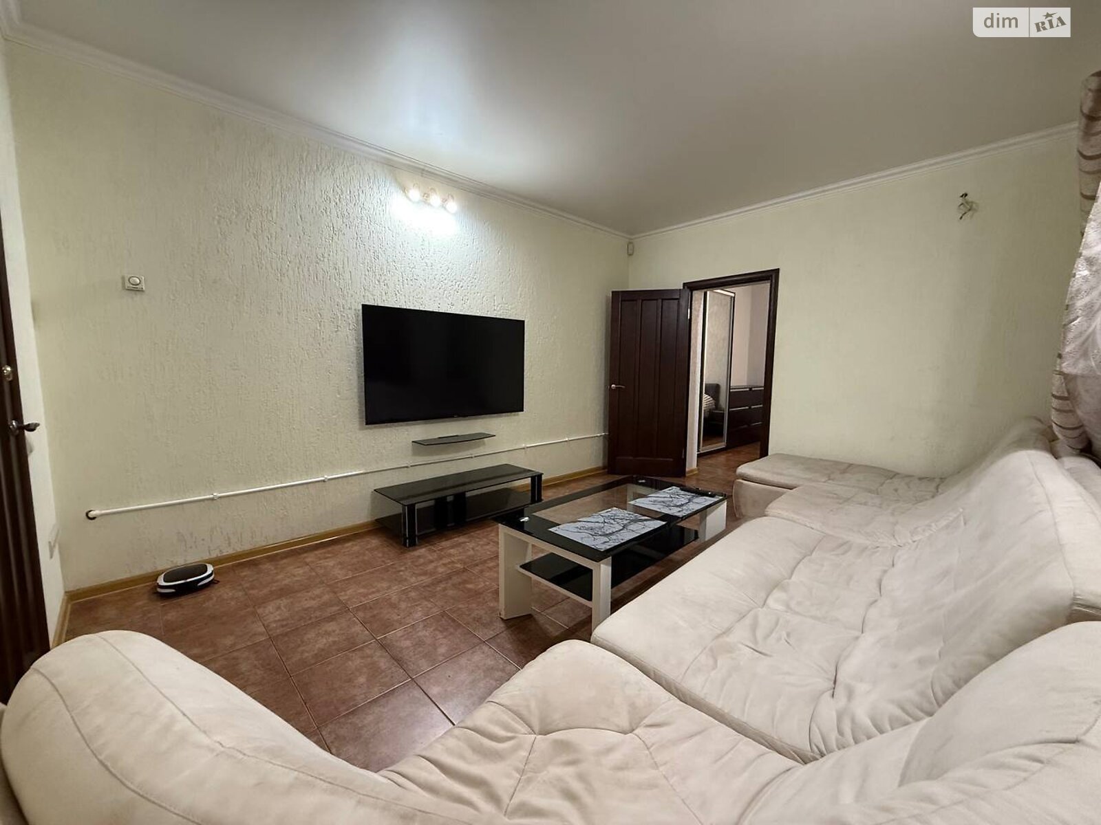 однопроверховий будинок з ремонтом, 52 кв. м, кирпич. Здається помісячно в Кривому Розі, в районі Металургійний фото 1