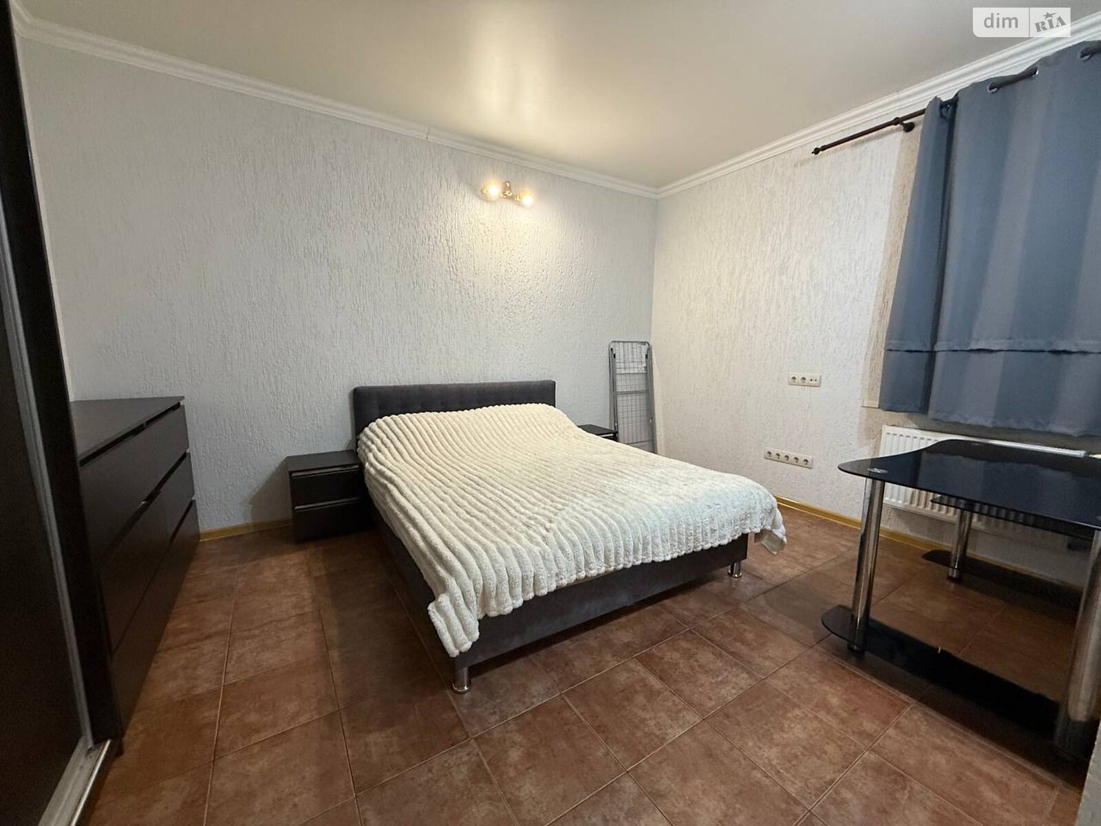 однопроверховий будинок з ремонтом, 52 кв. м, кирпич. Здається помісячно в Кривому Розі, в районі Металургійний фото 1