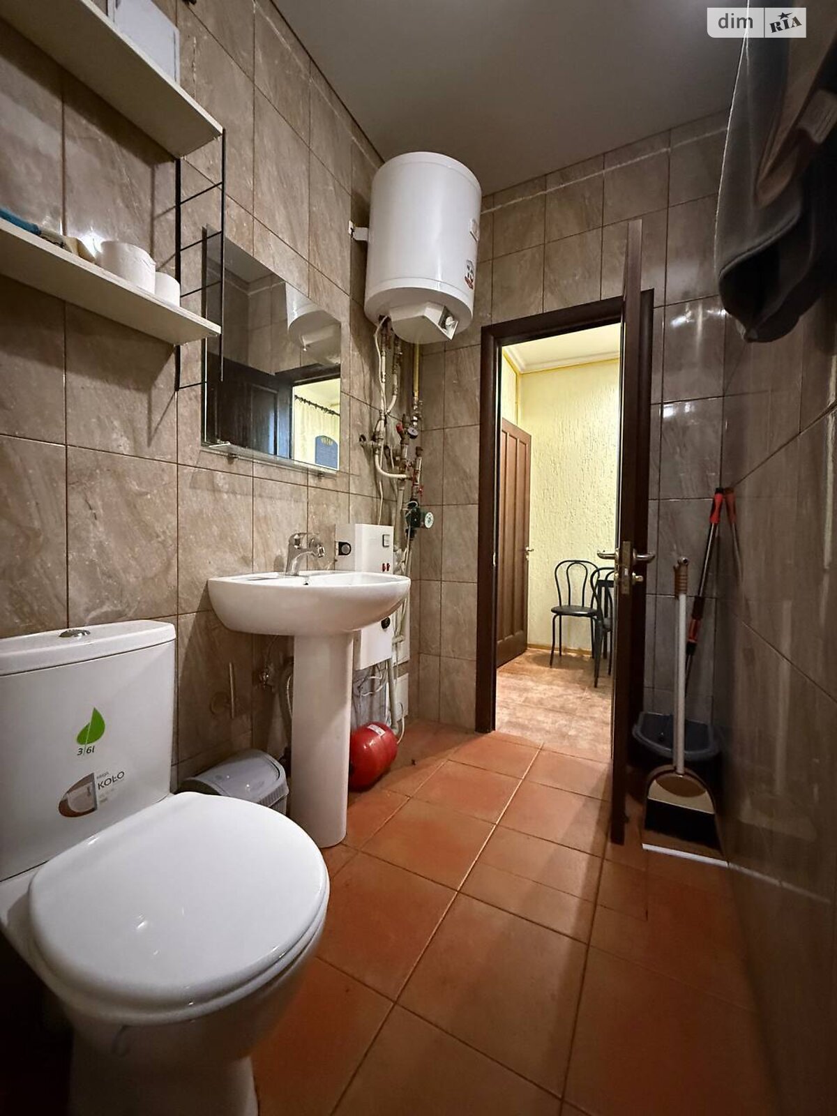 однопроверховий будинок з ремонтом, 52 кв. м, кирпич. Здається помісячно в Кривому Розі, в районі Металургійний фото 1