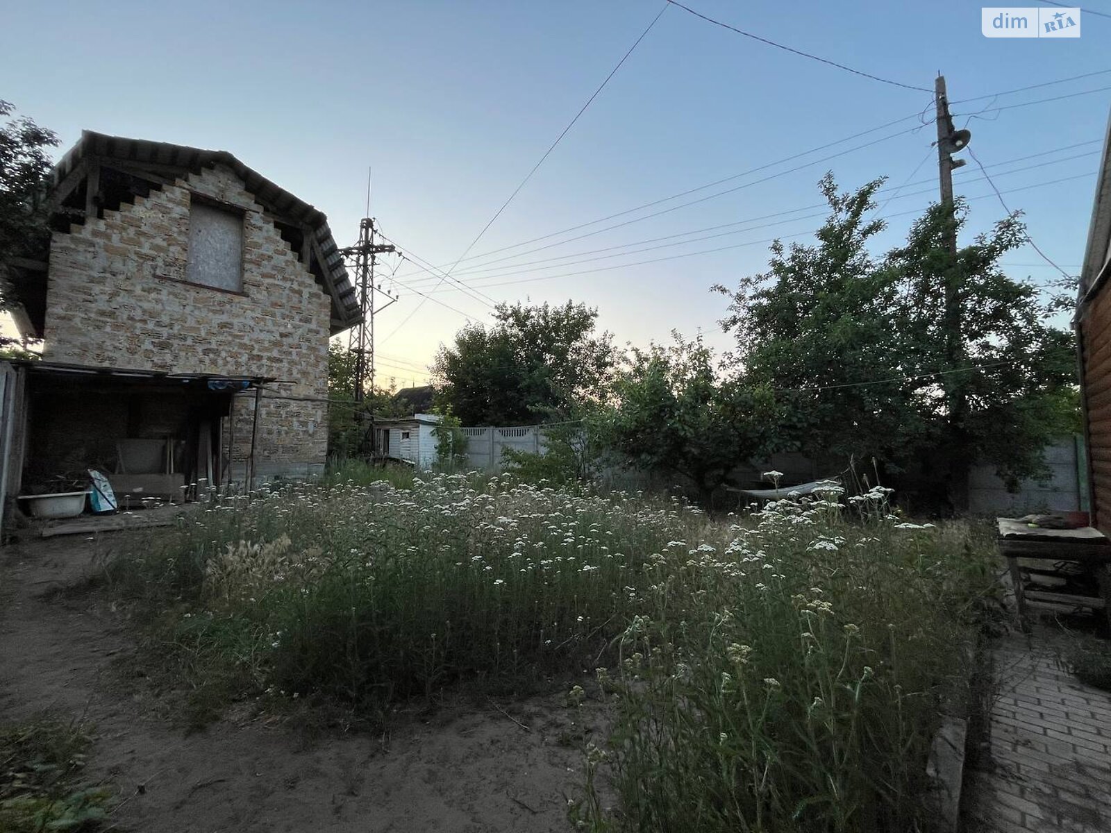 одноповерховий будинок з гаражем, 56 кв. м, кирпич. Здається помісячно в Кривому Розі, в районі Центрально-Міський фото 1 однопроверховий будинок з гаражем, 56 кв. м, кирпич. Здається помісячно в Кривому Розі, в районі Центрально-Міський фото 1