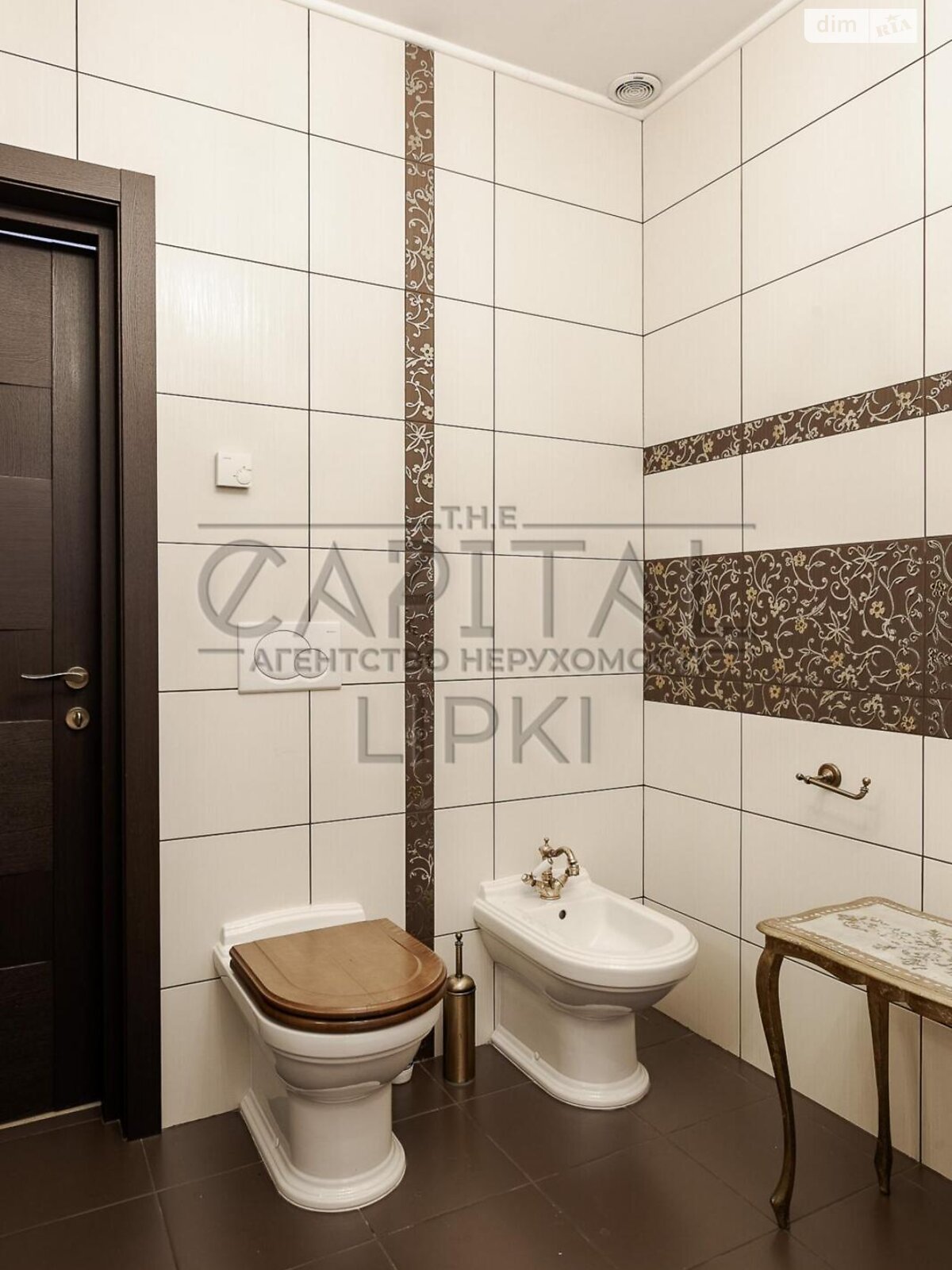 двухэтажный дом с верандой, 200 кв. м, кирпич. Сдается помесячно в Крюковщине фото 1 двухэтажный дом с верандой, 200 кв. м, кирпич. Сдается помесячно в Крюковщине фото 1