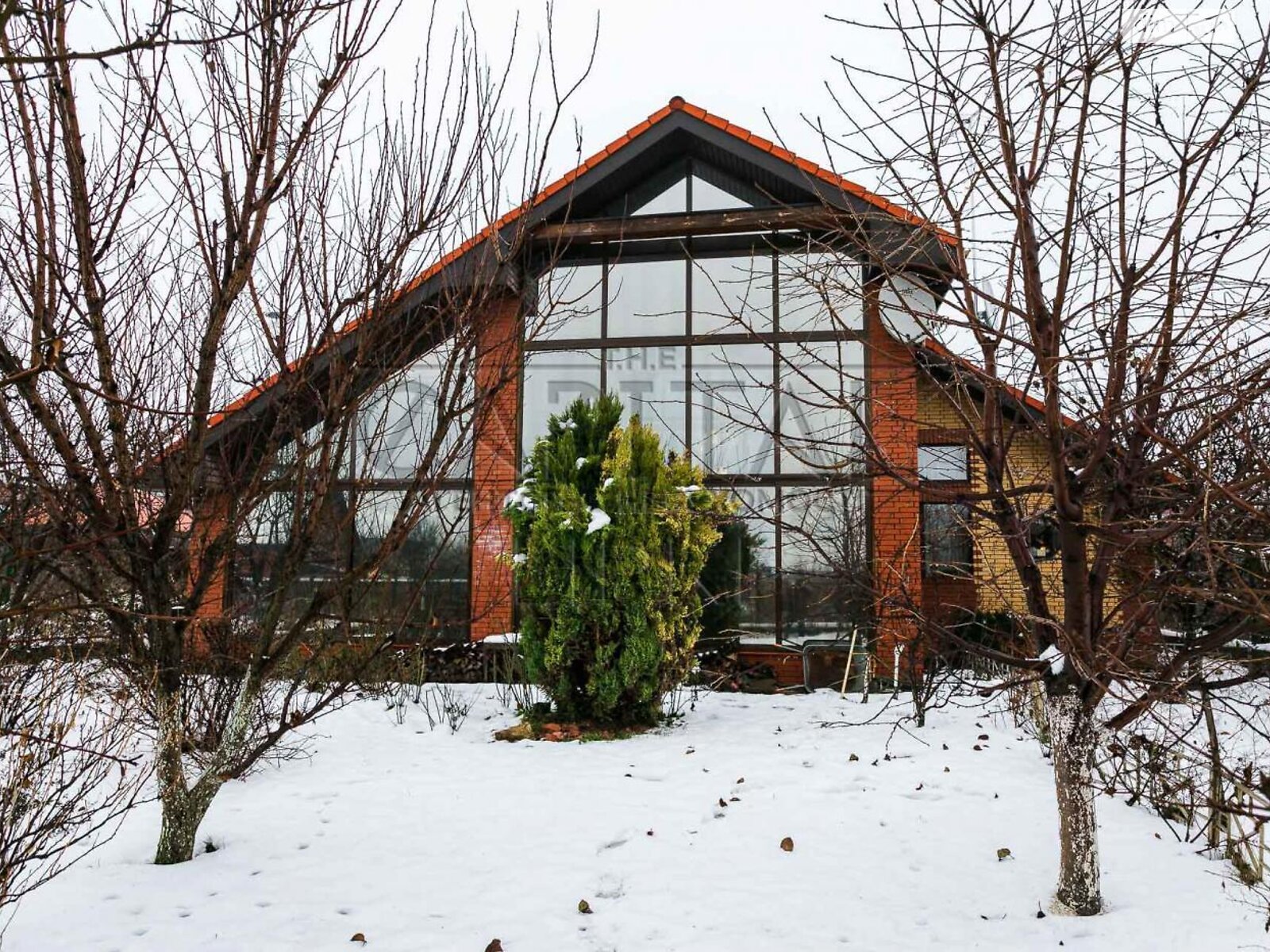 двухэтажный дом с верандой, 200 кв. м, кирпич. Сдается помесячно в Крюковщине фото 1 двухэтажный дом с верандой, 200 кв. м, кирпич. Сдается помесячно в Крюковщине фото 1