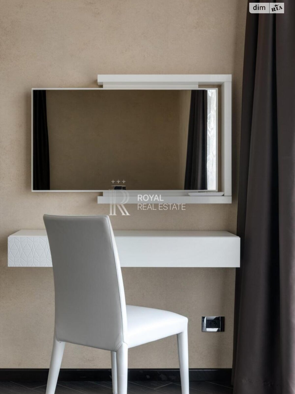 двухэтажный дом с верандой, 450 кв. м, кирпич. Сдается помесячно в Лесниках фото 1