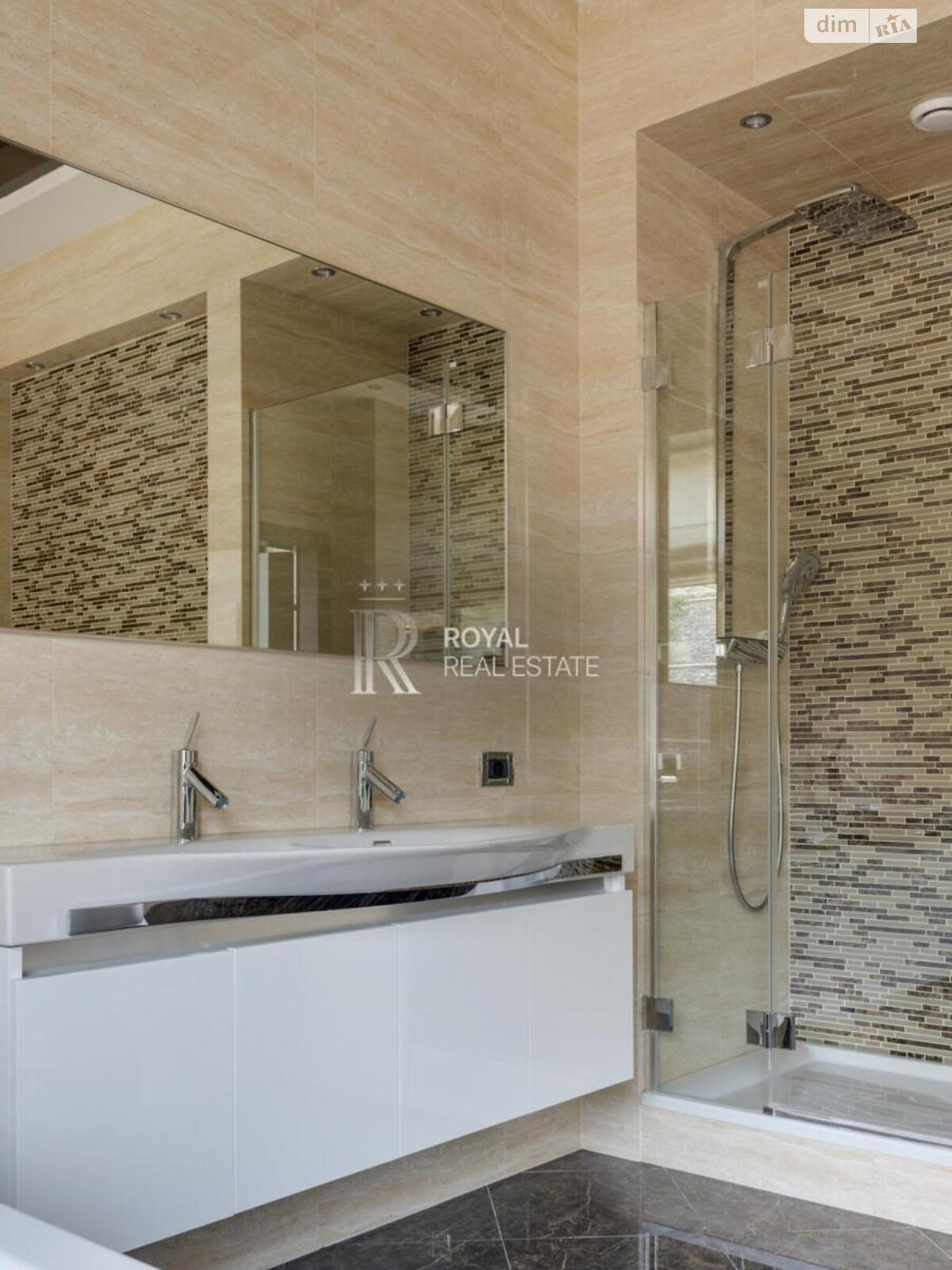 двухэтажный дом с верандой, 450 кв. м, кирпич. Сдается помесячно в Лесниках фото 1