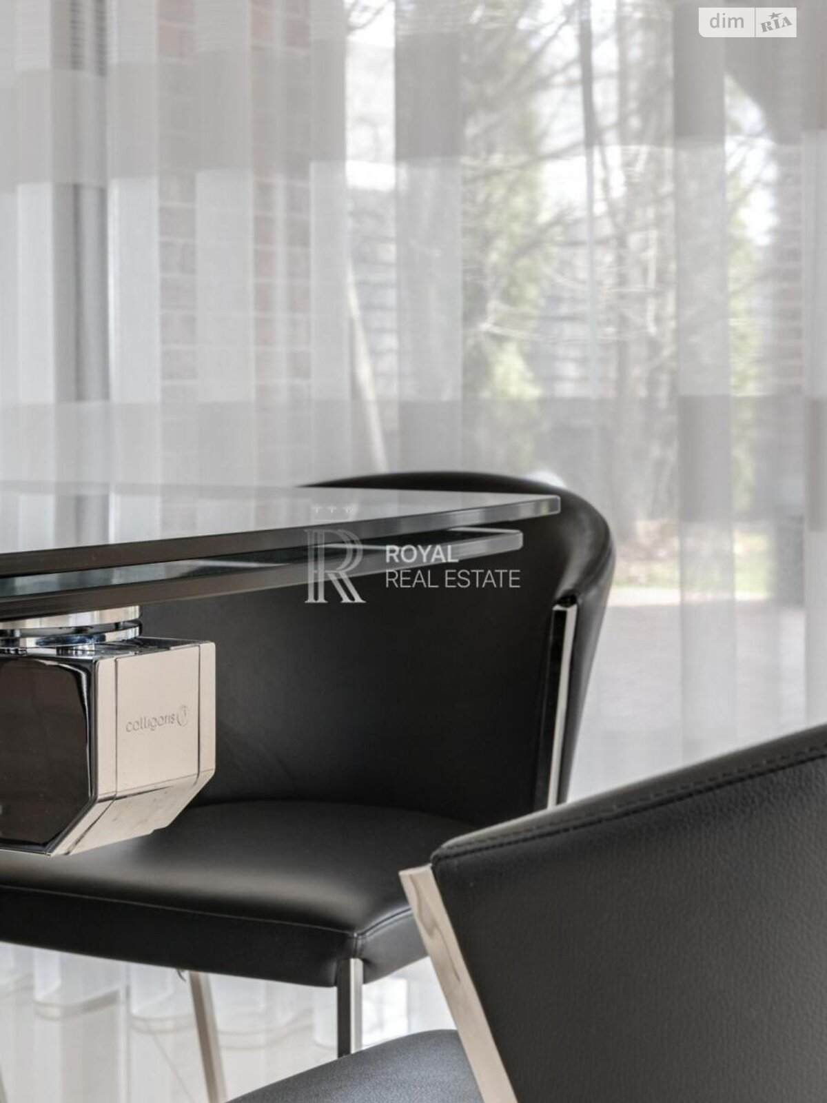 двухэтажный дом с верандой, 450 кв. м, кирпич. Сдается помесячно в Лесниках фото 1