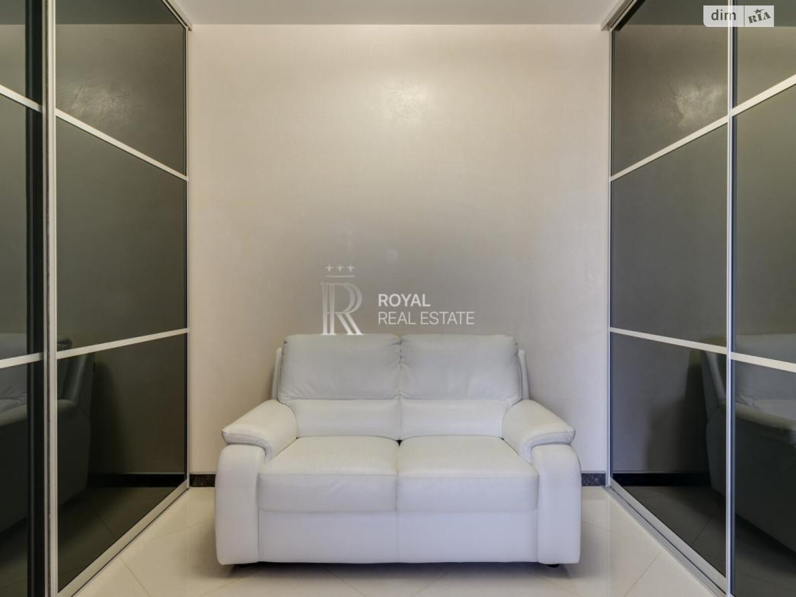 двухэтажный дом, 450 кв. м, кирпич. Сдается помесячно в Лесниках фото 1