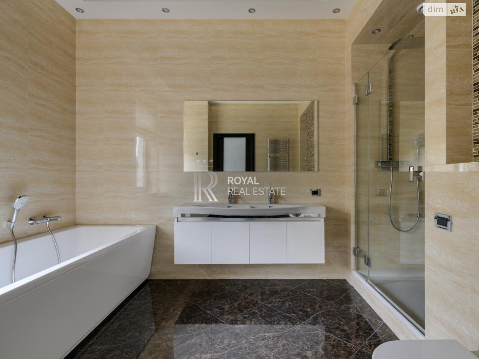 двухэтажный дом, 450 кв. м, кирпич. Сдается помесячно в Лесниках фото 1