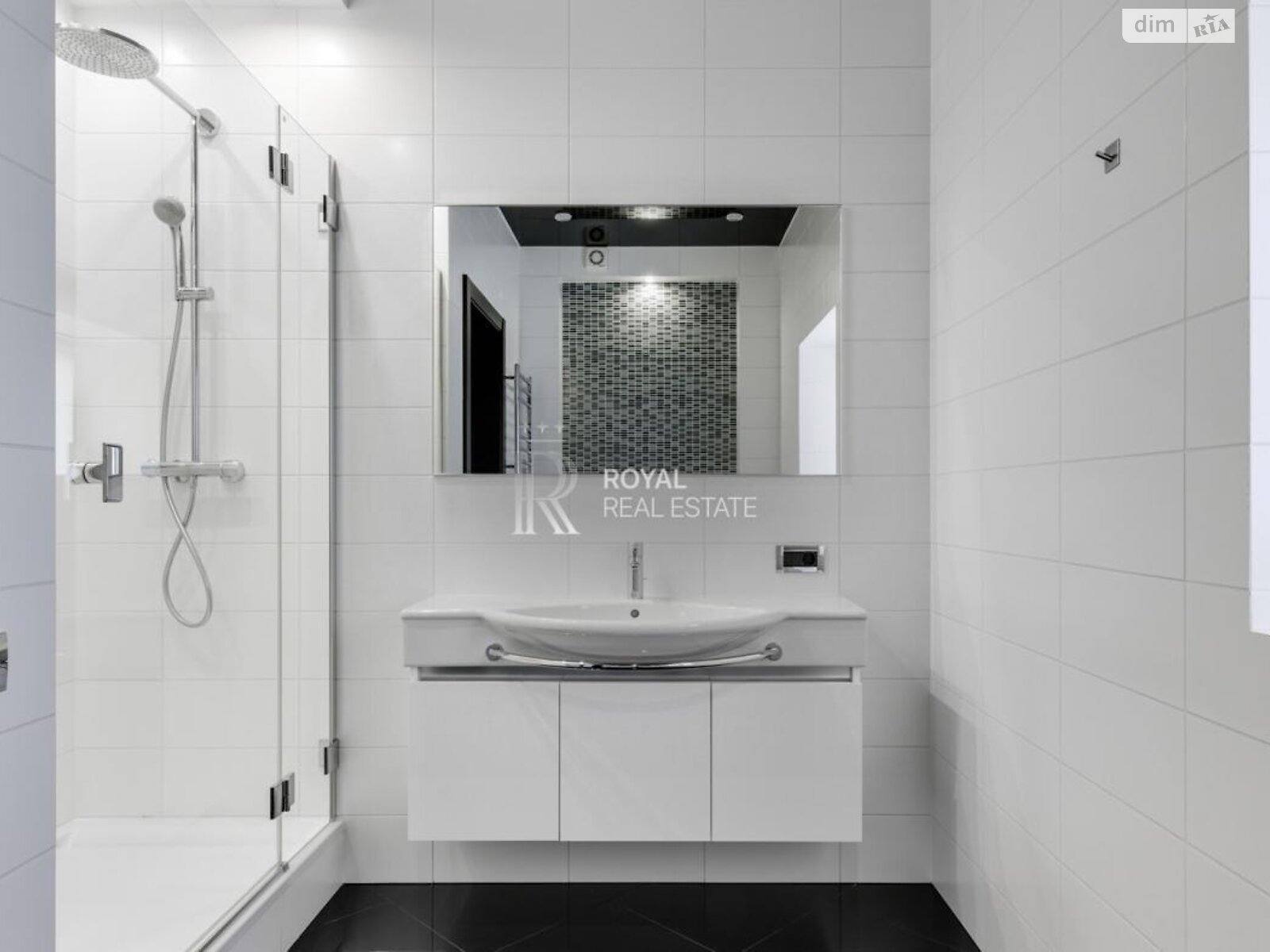 двухэтажный дом, 450 кв. м, кирпич. Сдается помесячно в Лесниках фото 1