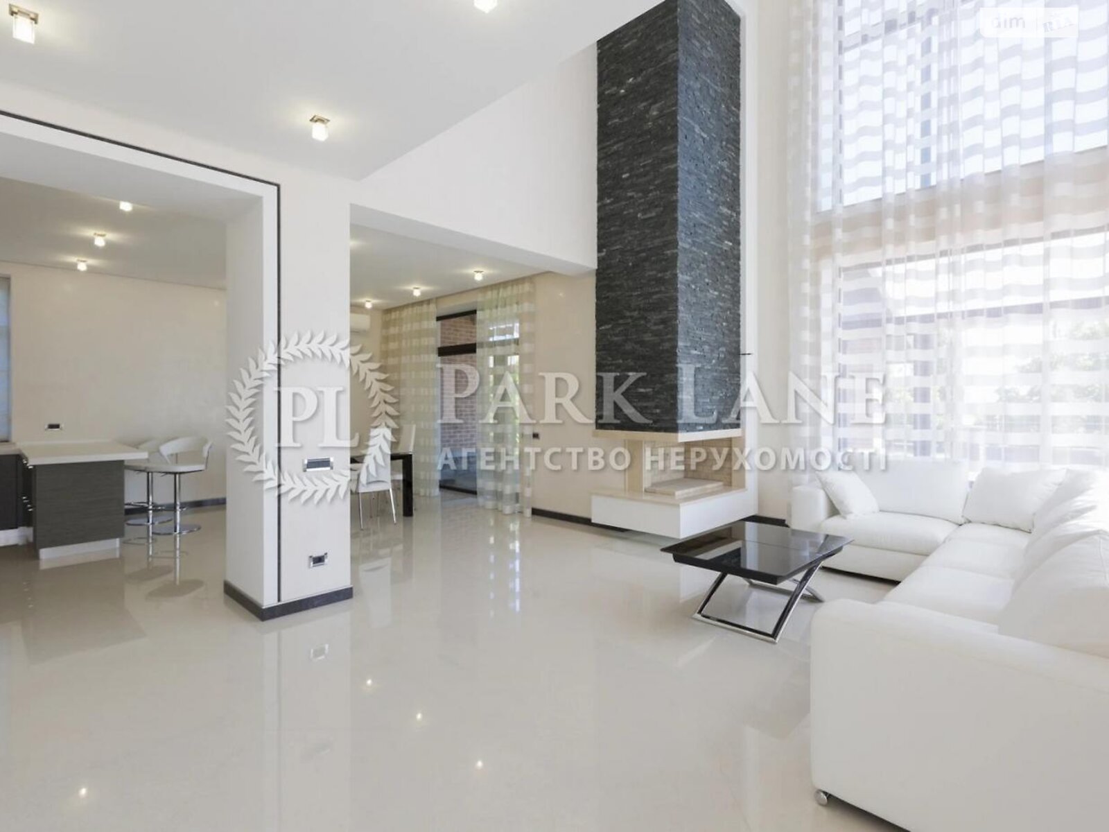 двухэтажный дом беседка, 350 кв. м, кирпич. Сдается помесячно в Лесниках фото 1 двухэтажный дом беседка, 350 кв. м, кирпич. Сдается помесячно в Лесниках фото 1