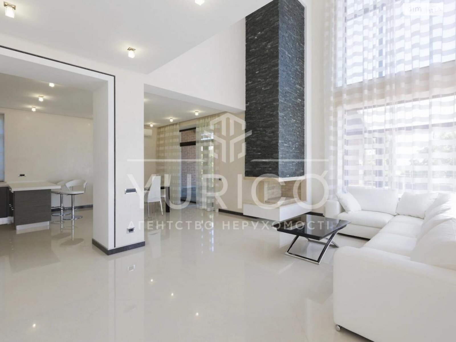 двухэтажный дом беседка, 350 кв. м, кирпич. Сдается помесячно в Лесниках фото 1