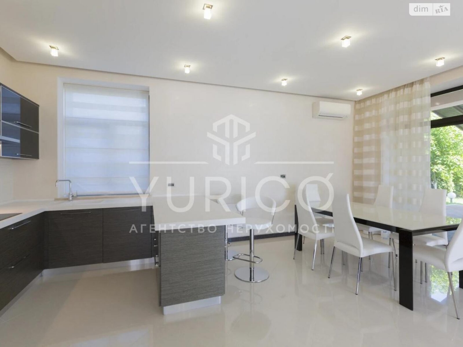 двухэтажный дом беседка, 350 кв. м, кирпич. Сдается помесячно в Лесниках фото 1