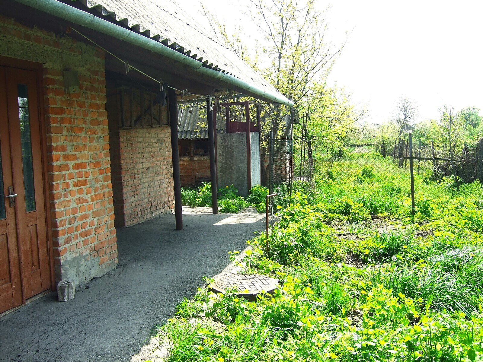 однопроверховий будинок, 100 кв. м, кирпич. Здається помісячно в Липовці, в районі Липовець фото 1