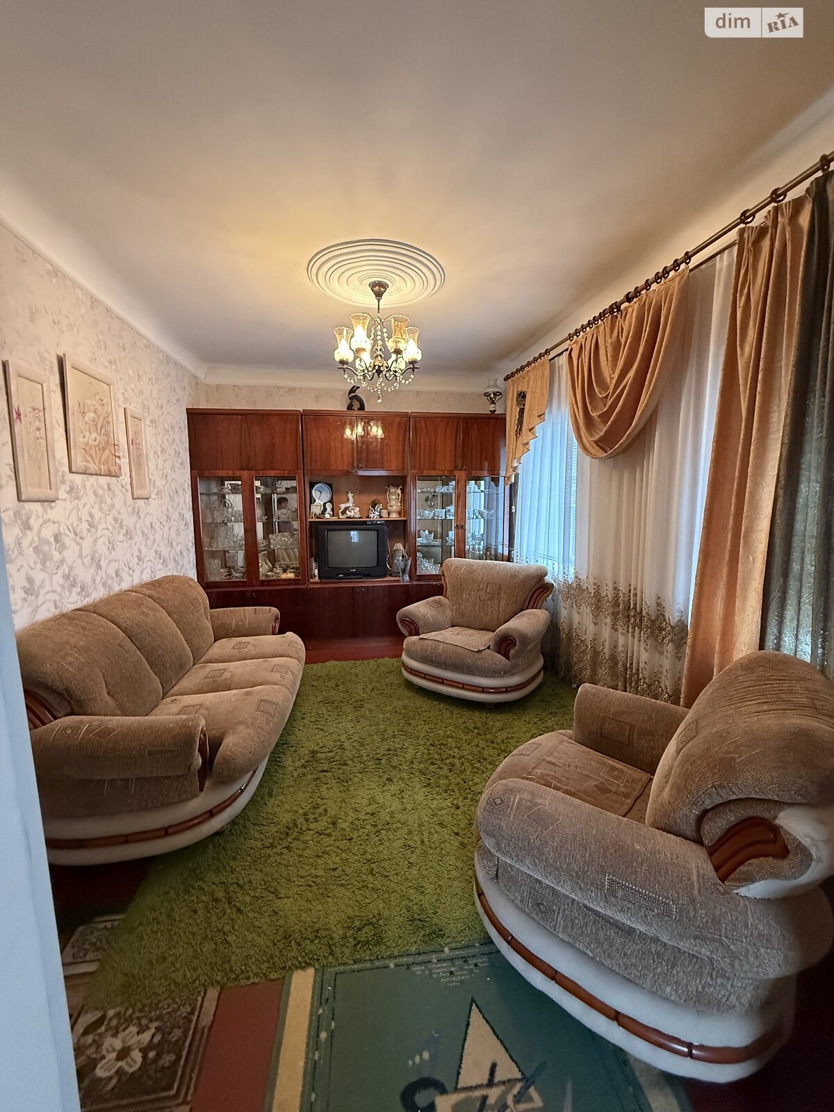 однопроверховий будинок, 71 кв. м, цегла. Здається помісячно в Лубнах, в районі Лубни фото 1