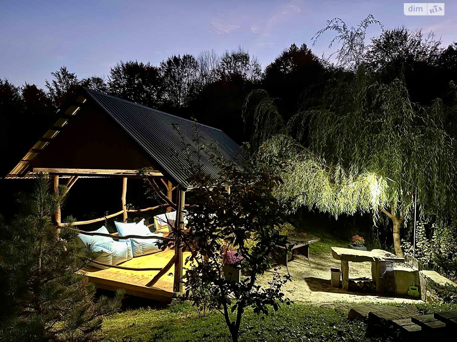 двухэтажный дом беседка, 80 кв. м, кирпич. Сдается помесячно в Лумшорах фото 1