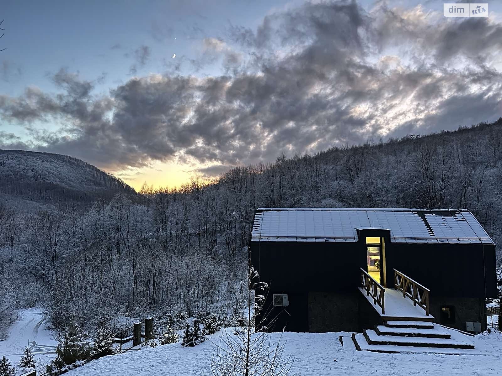 двухэтажный дом беседка, 80 кв. м, кирпич. Сдается помесячно в Лумшорах фото 1