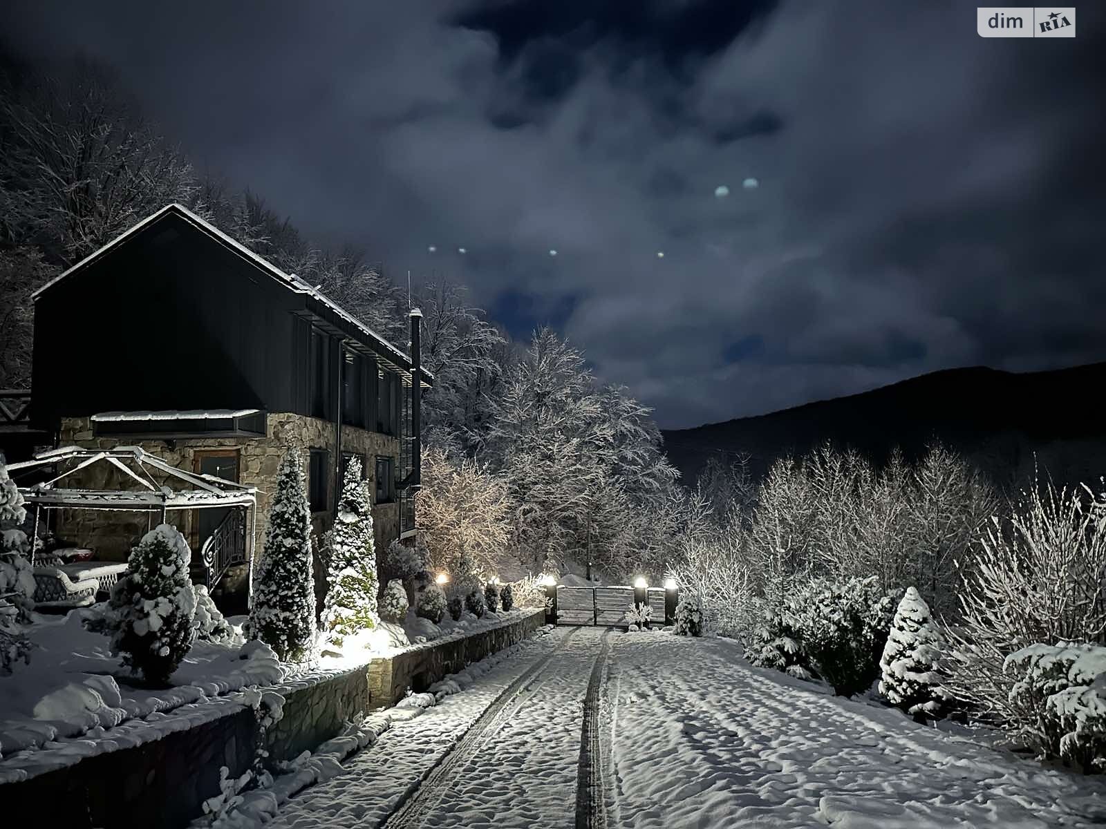 двухэтажный дом беседка, 80 кв. м, кирпич. Сдается помесячно в Лумшорах фото 1