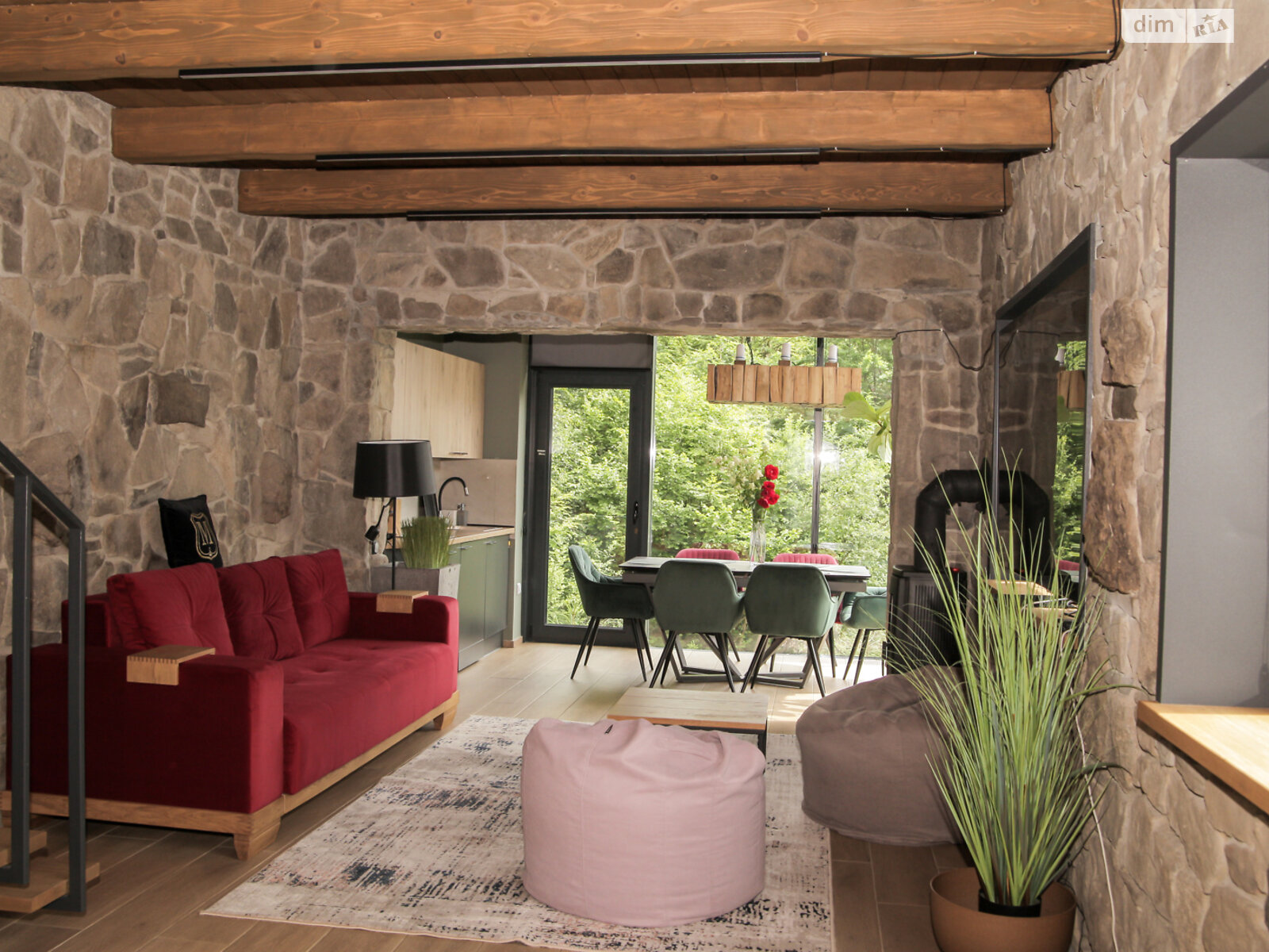 двухэтажный дом беседка, 80 кв. м, кирпич. Сдается помесячно в Лумшорах фото 1