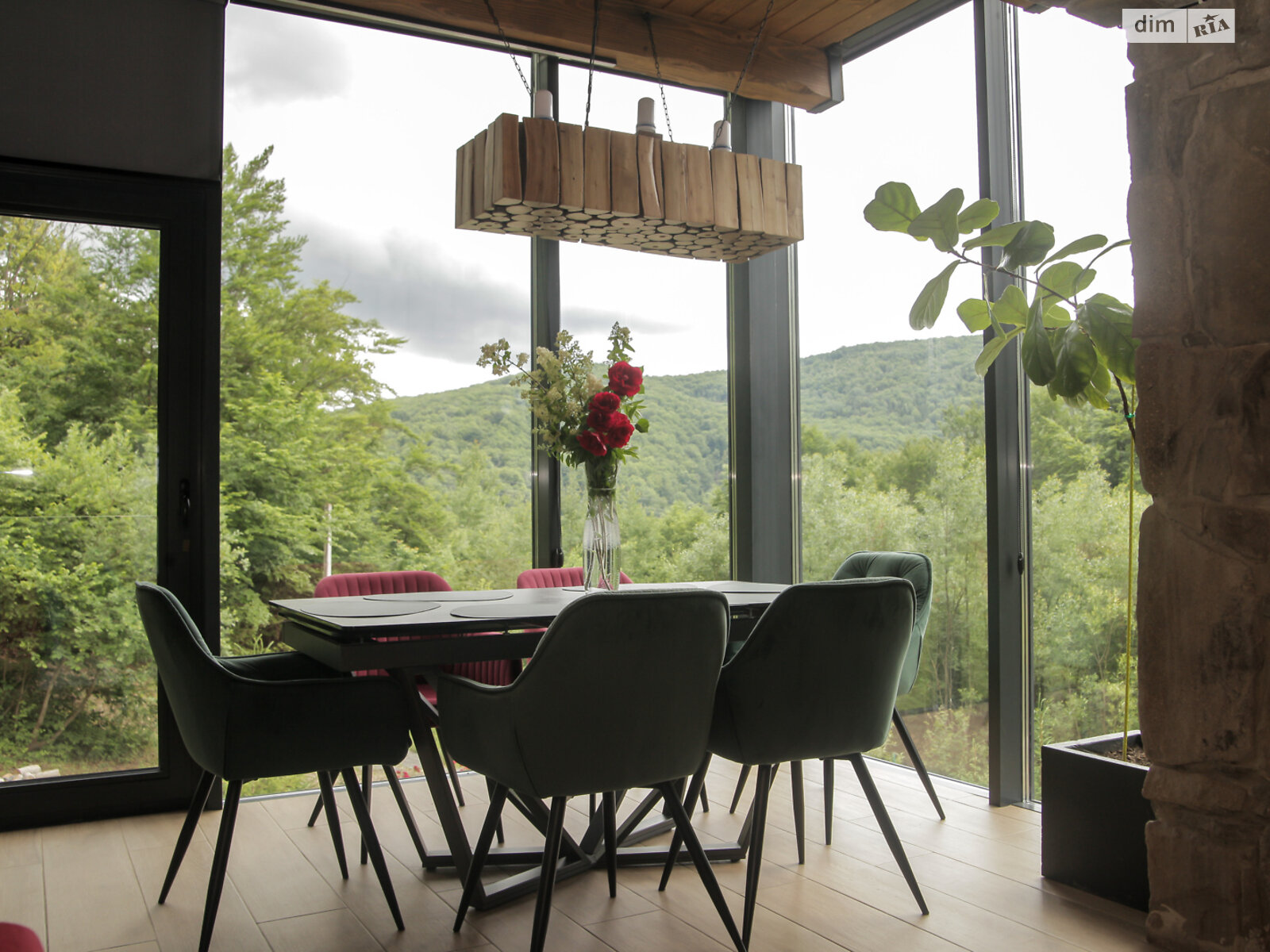 двухэтажный дом беседка, 80 кв. м, кирпич. Сдается помесячно в Лумшорах фото 1