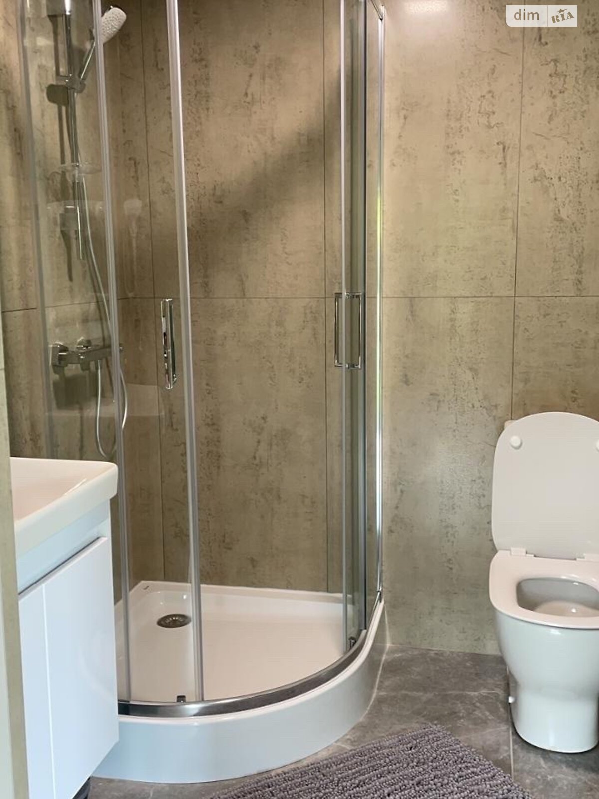 двухэтажный дом беседка, 80 кв. м, кирпич. Сдается помесячно в Лумшорах фото 1