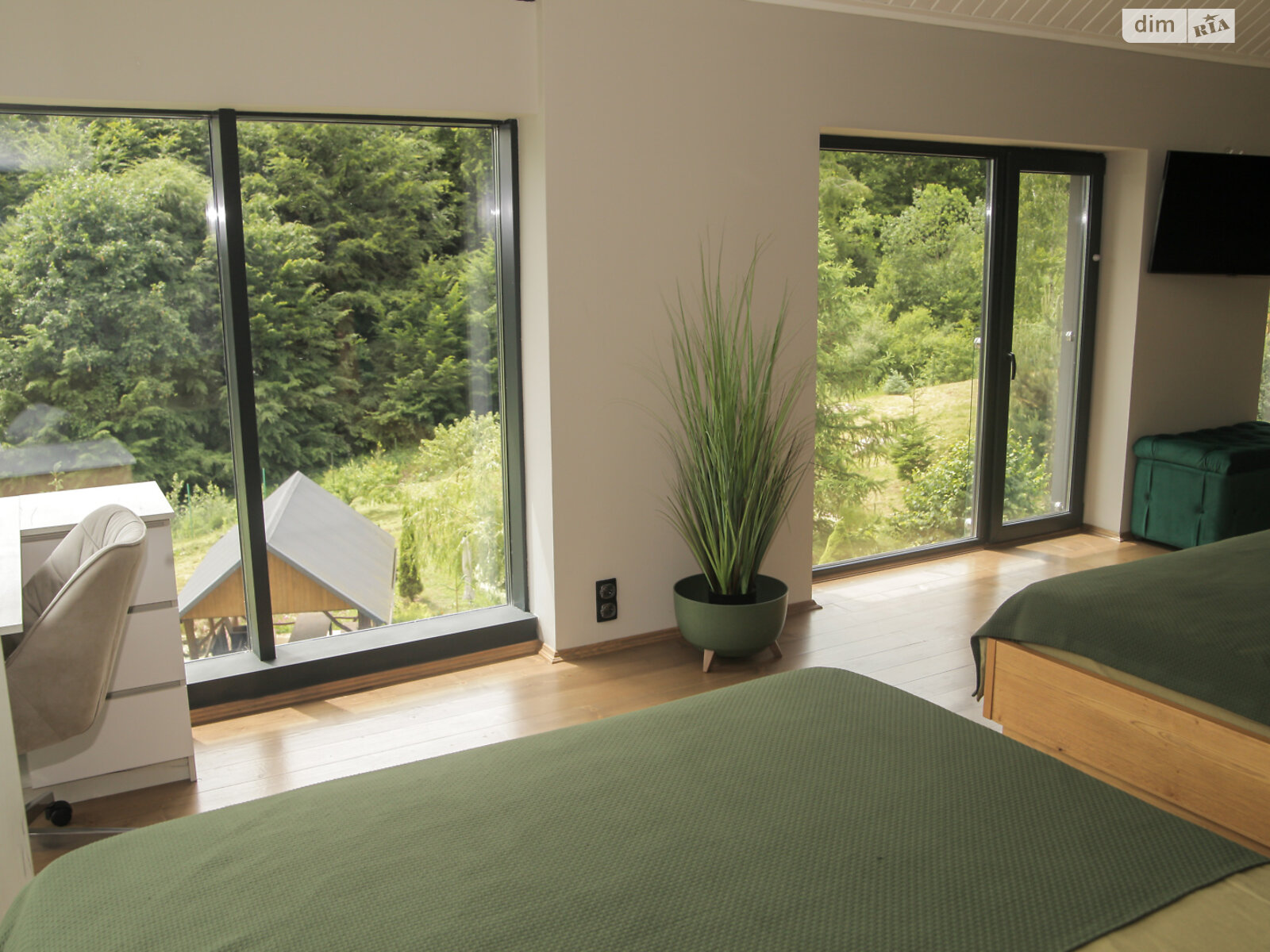 двухэтажный дом беседка, 80 кв. м, кирпич. Сдается помесячно в Лумшорах фото 1