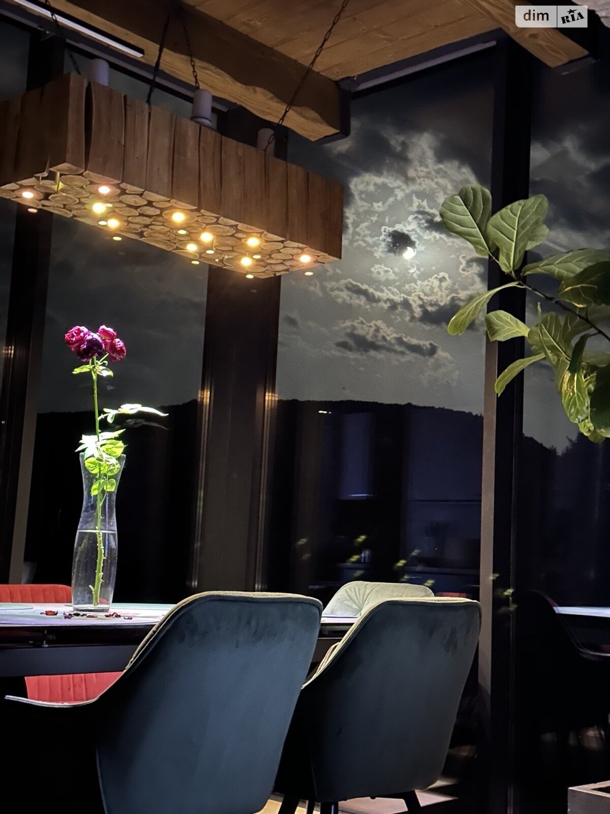 двухэтажный дом беседка, 80 кв. м, кирпич. Сдается помесячно в Лумшорах фото 1