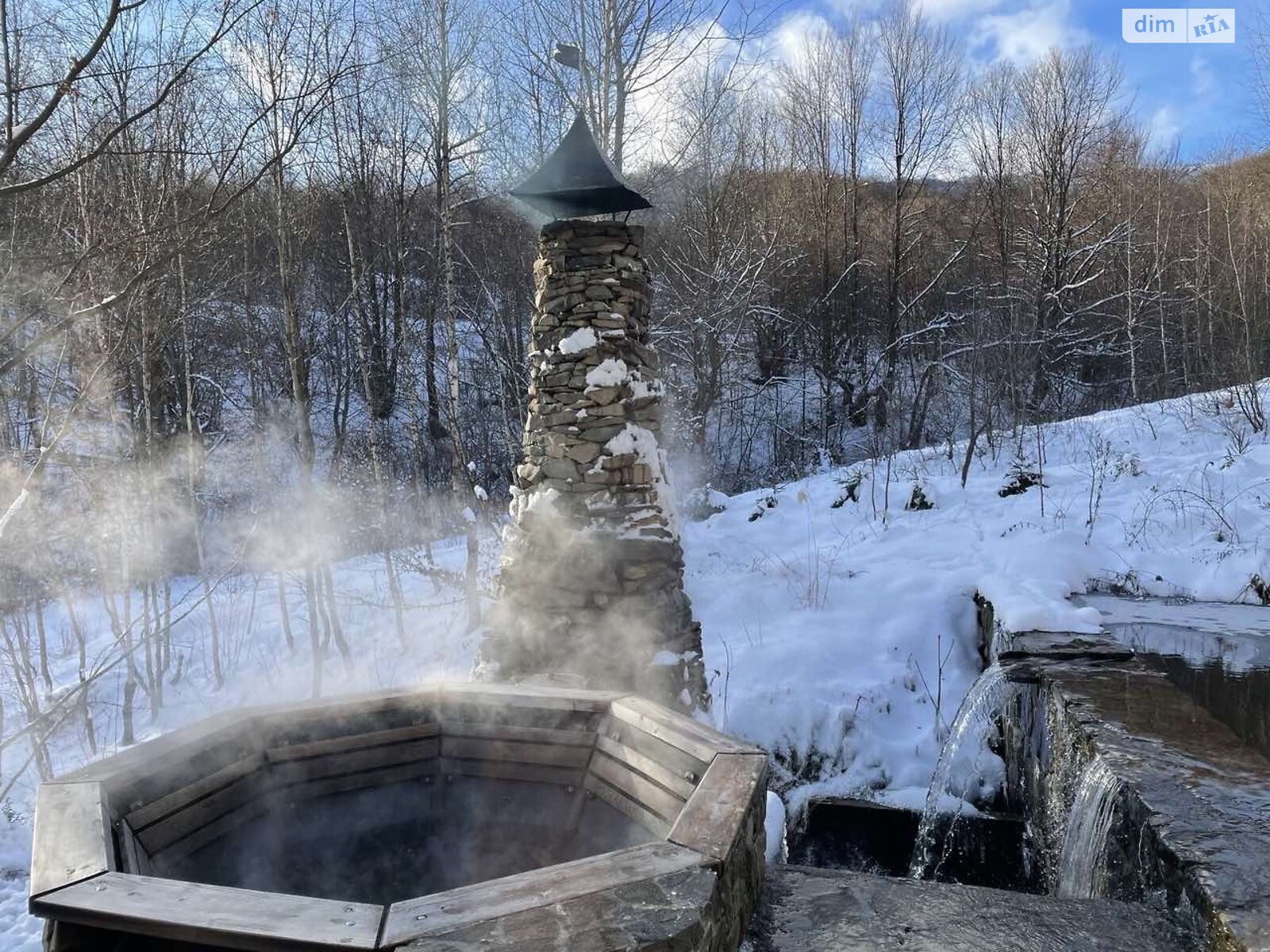 двухэтажный дом беседка, 80 кв. м, кирпич. Сдается помесячно в Лумшорах фото 1