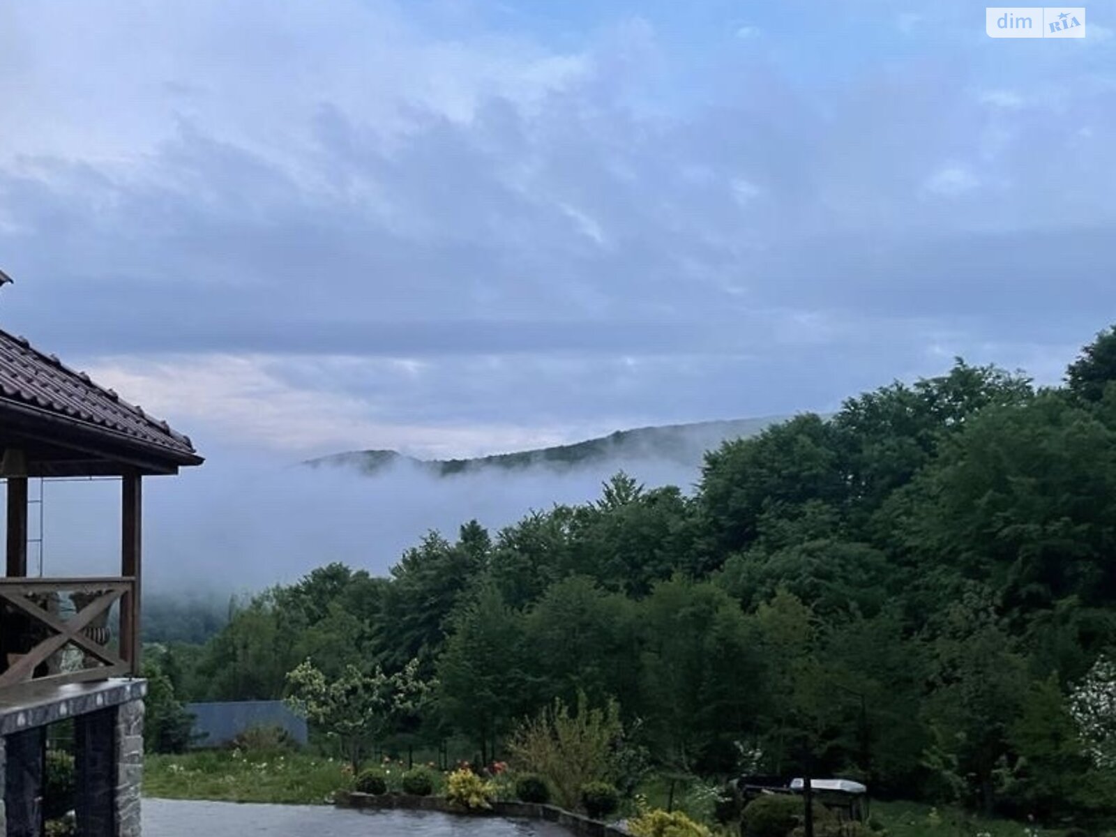 двухэтажный дом беседка, 80 кв. м, кирпич. Сдается помесячно в Лумшорах фото 1