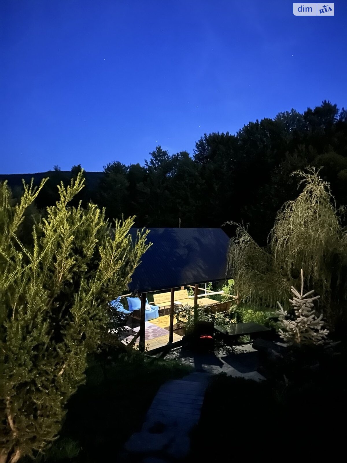 двухэтажный дом беседка, 80 кв. м, кирпич. Сдается помесячно в Лумшорах фото 1