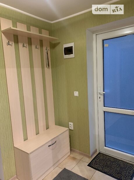 двухэтажный дом с камином, 50 кв. м, кирпич. Сдается помесячно в Луцке, в районе 40 микрорайон фото 1 двухэтажный дом с камином, 50 кв. м, кирпич. Сдается помесячно в Луцке, в районе 40 микрорайон фото 1