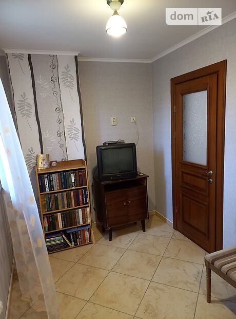 одноэтажный дом с ремонтом, 50 кв. м, кирпич. Сдается помесячно в Луцке, в районе Кичкаревка фото 1 одноэтажный дом с ремонтом, 50 кв. м, кирпич. Сдается помесячно в Луцке, в районе Кичкаревка фото 1