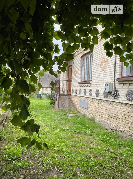 одноэтажный дом с мебелью, 100 кв. м, кирпич. Сдается помесячно в село Великий Омеляник, Волынская обл. фото 1 одноэтажный дом с мебелью, 100 кв. м, кирпич. Сдается помесячно в село Великий Омеляник, Волынская обл. фото 1