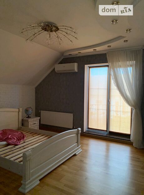 двоповерховий будинок з ремонтом, 240 кв. м, цегла. Здається помісячно в село Зміїнець, Волинська обл. фото 1 двоповерховий будинок з ремонтом, 240 кв. м, цегла. Здається помісячно в село Зміїнець, Волинська обл. фото 1