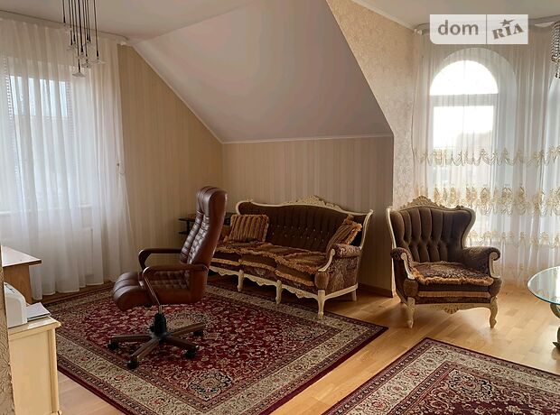 двоповерховий будинок з ремонтом, 240 кв. м, цегла. Здається помісячно в село Зміїнець, Волинська обл. фото 1 двоповерховий будинок з ремонтом, 240 кв. м, цегла. Здається помісячно в село Зміїнець, Волинська обл. фото 1