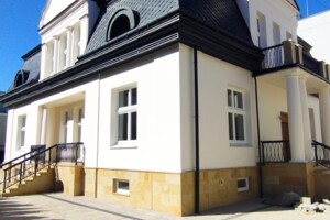 двухэтажный дом, 488 кв. м, кирпич. Сдается помесячно в Львове, в районе Франковский фото 2 двухэтажный дом, 488 кв. м, кирпич. Сдается помесячно в Львове, в районе Франковский фото 2