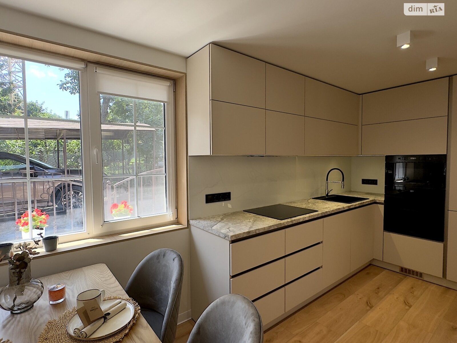 двоповерховий будинок, 60 кв. м, цегла. Здається помісячно в Львові, в районі Франківський фото 1 двопроверховий будинок, 60 кв. м, цегла. Здається помісячно в Львові, в районі Франківський фото 1