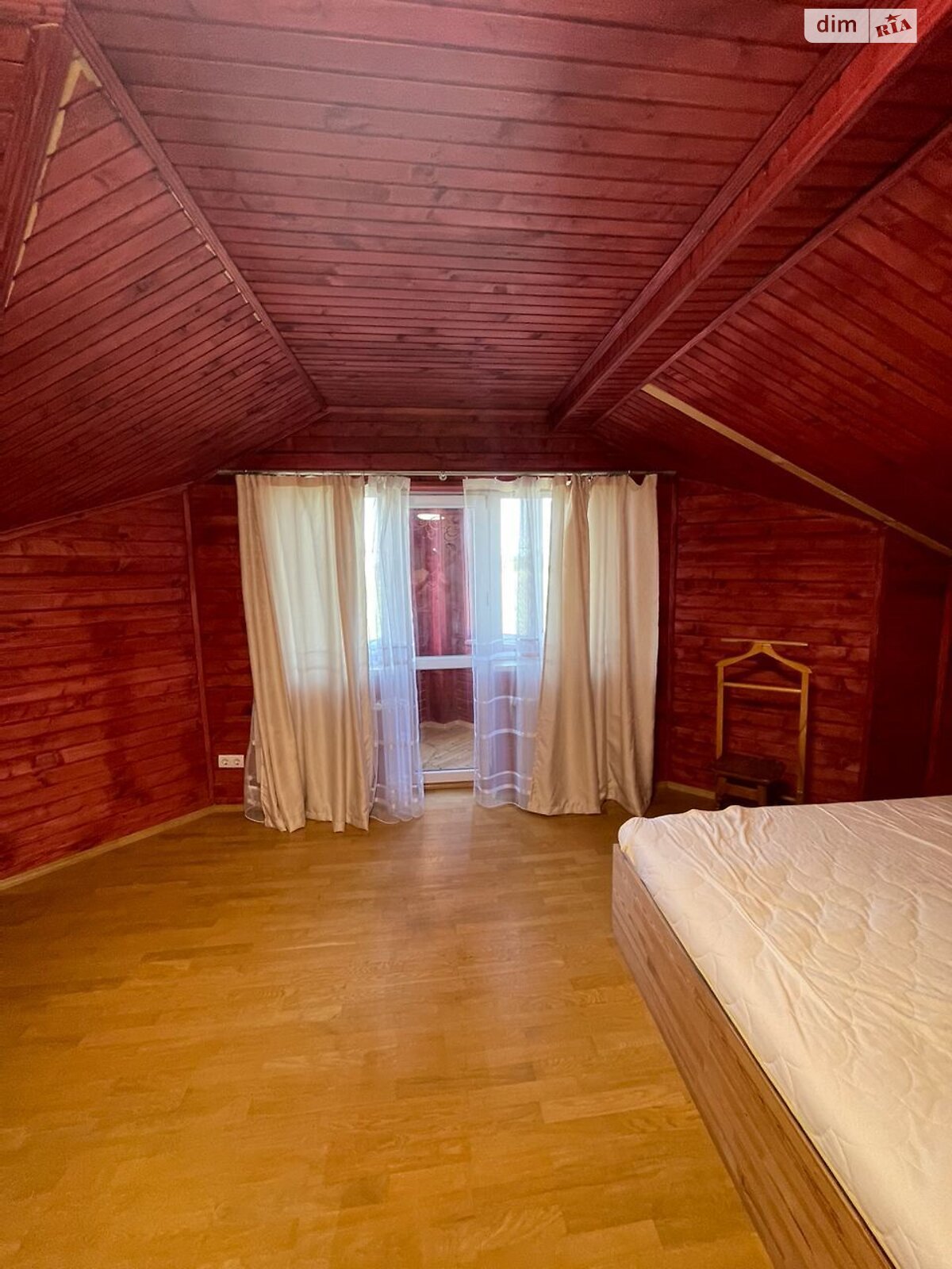 двухэтажный дом, 200 кв. м, кирпич. Сдается помесячно в Лисиничах фото 1 двухэтажный дом, 200 кв. м, кирпич. Сдается помесячно в Лисиничах фото 1