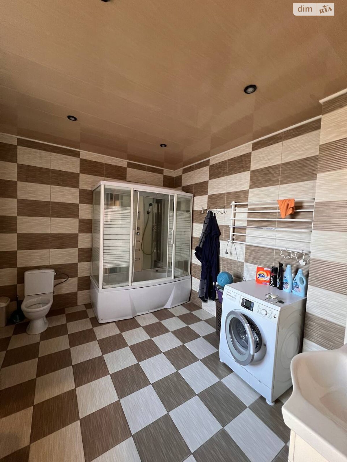 однопроверховий будинок, 70 кв. м, кирпич. Здається помісячно в Львові, в районі Кривчиці фото 1