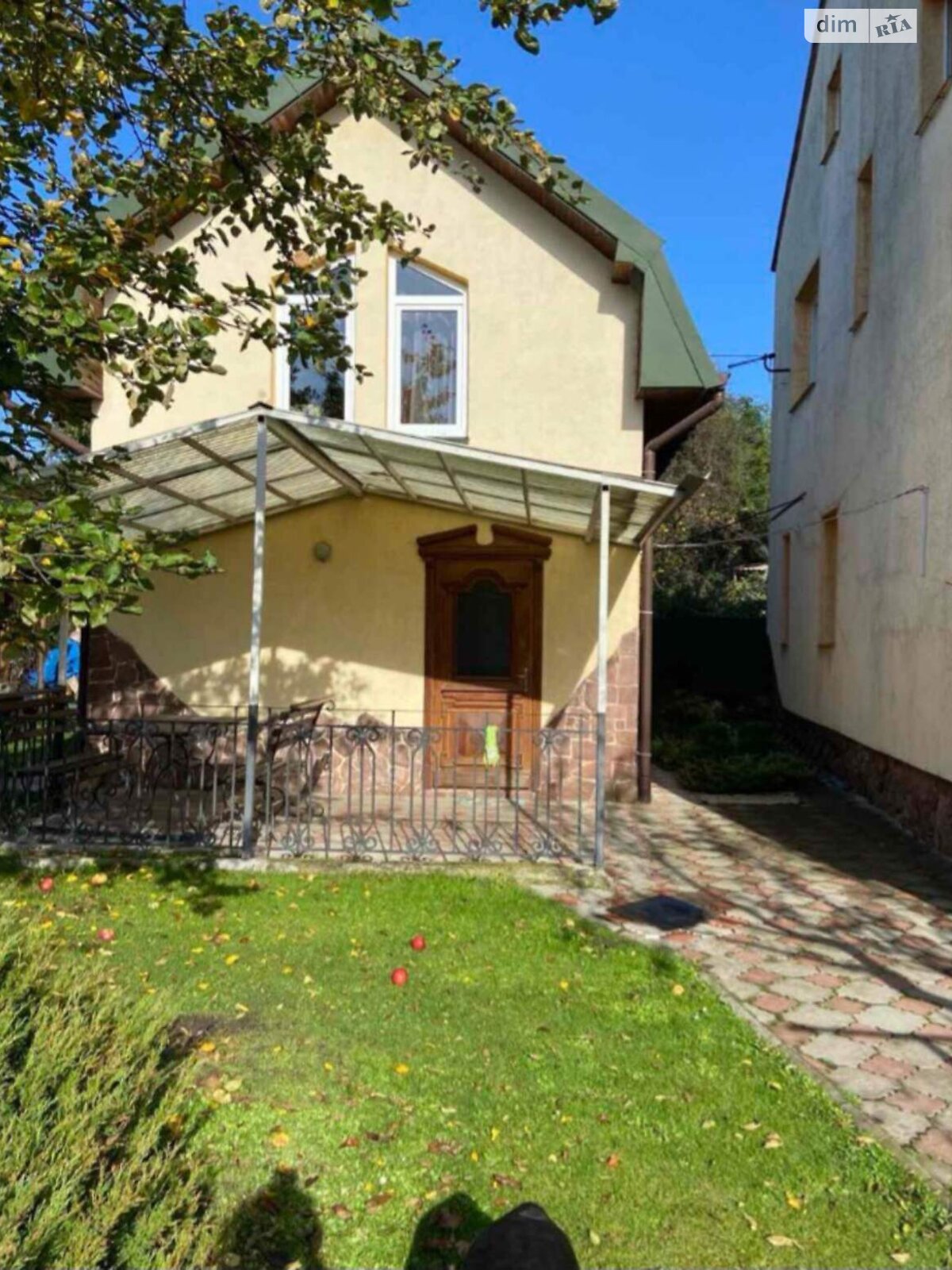 двухэтажный дом, 80 кв. м, кирпич. Сдается помесячно в Львове, в районе Кривчицы фото 1