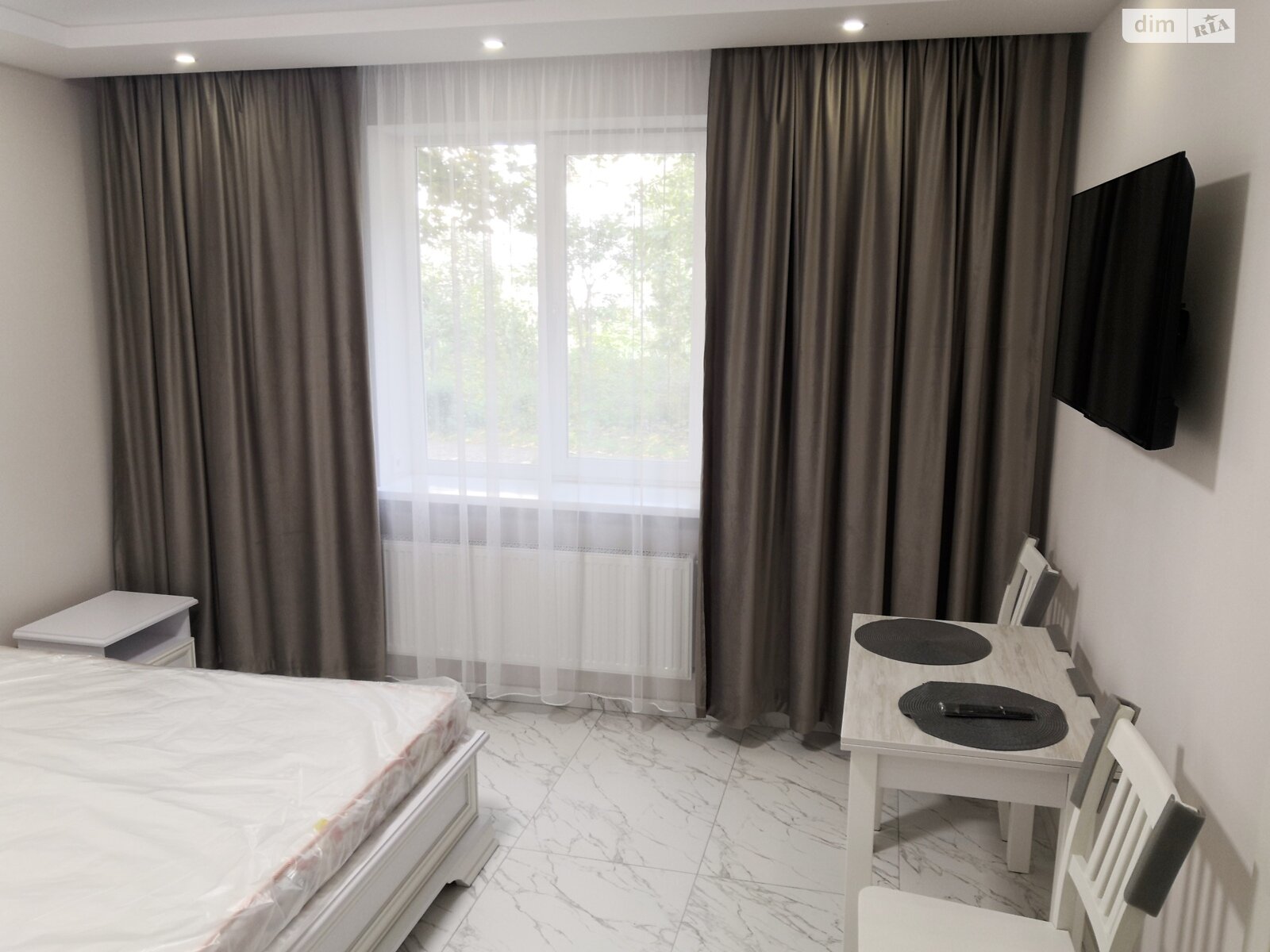 двухэтажный дом, 102 кв. м, кирпич. Сдается помесячно в Львове, в районе Привокзальная фото 1