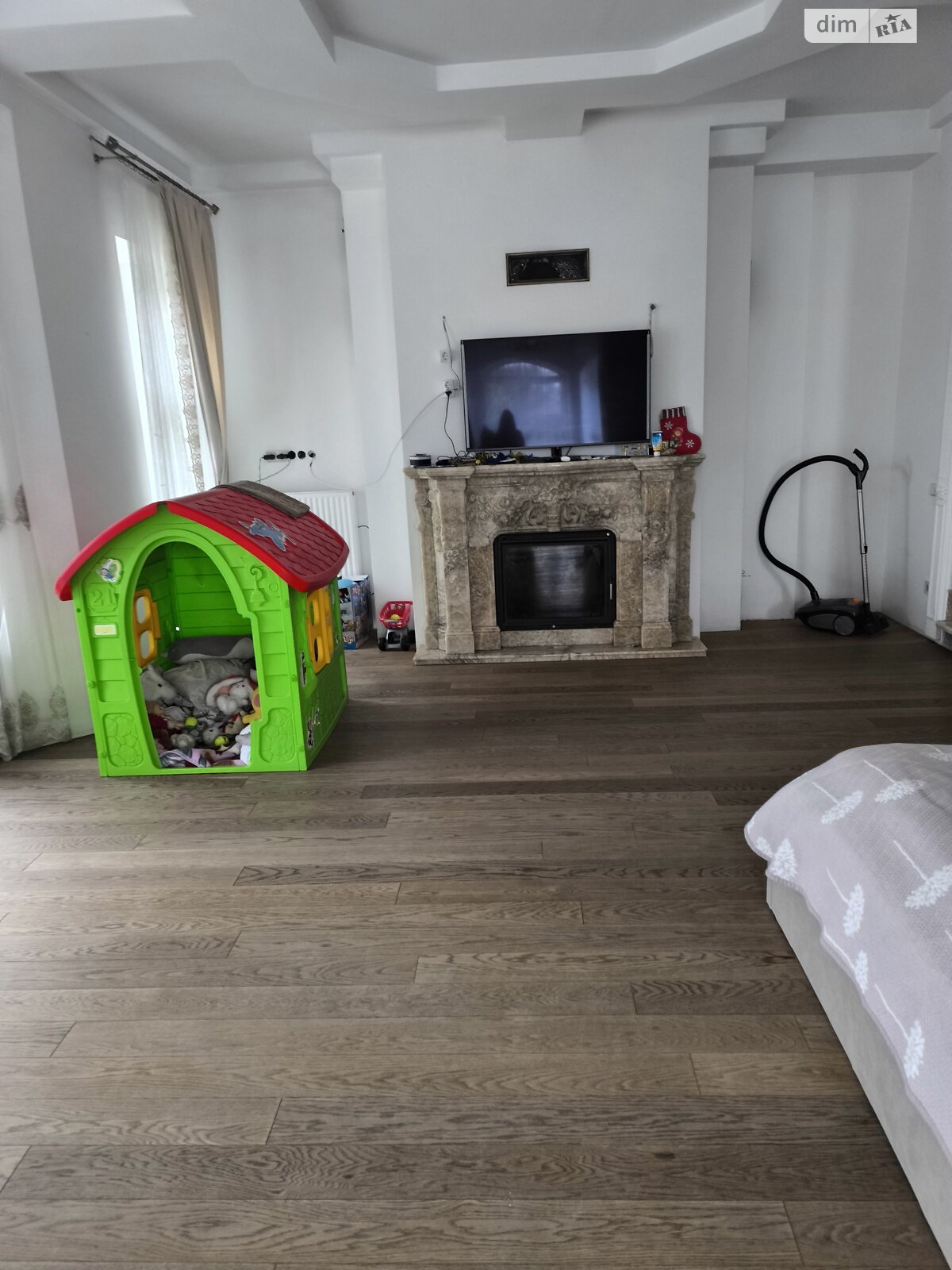 одноэтажный дом, 100 кв. м, кирпич. Сдается помесячно в Львове, в районе Шевченковский фото 1 одноэтажный дом, 100 кв. м, кирпич. Сдается помесячно в Львове, в районе Шевченковский фото 1