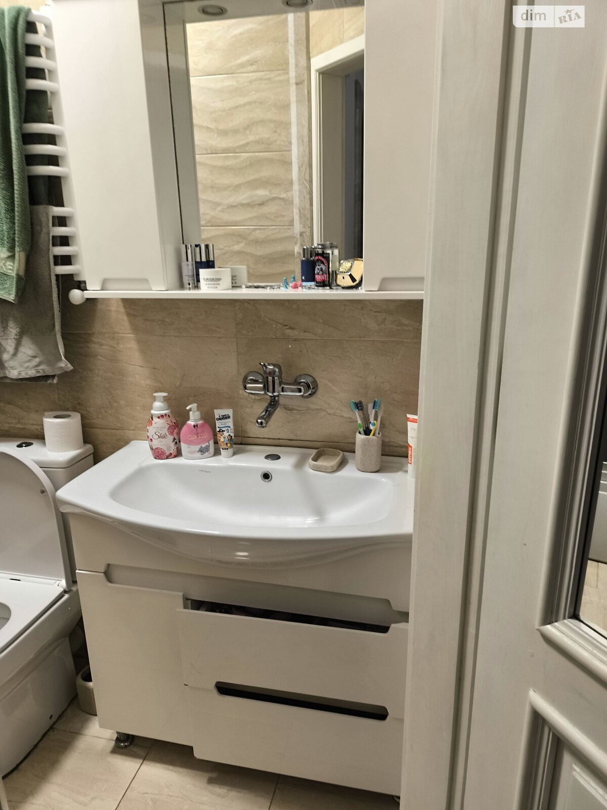 одноэтажный дом, 100 кв. м, кирпич. Сдается помесячно в Львове, в районе Шевченковский фото 1 одноэтажный дом, 100 кв. м, кирпич. Сдается помесячно в Львове, в районе Шевченковский фото 1