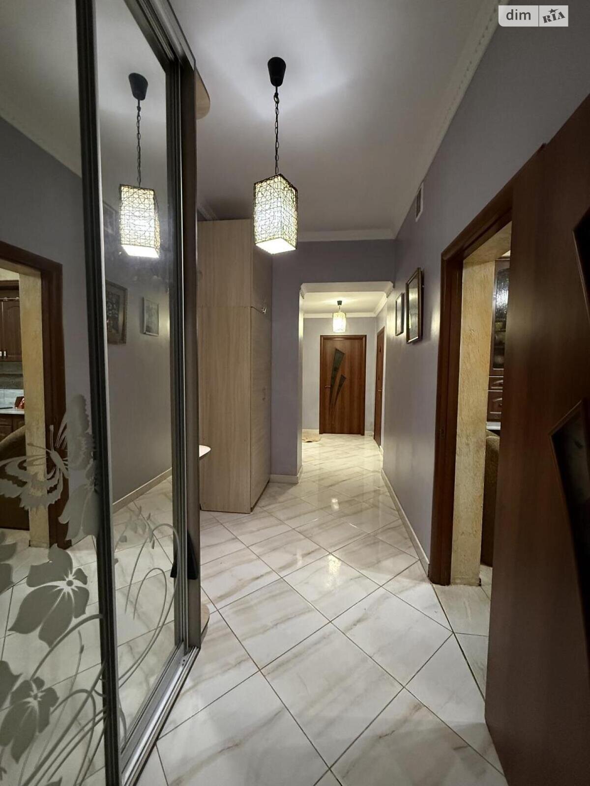 однопроверховий будинок, 90 кв. м, кирпич. Здається помісячно в Львові, в районі Шевченківський фото 1