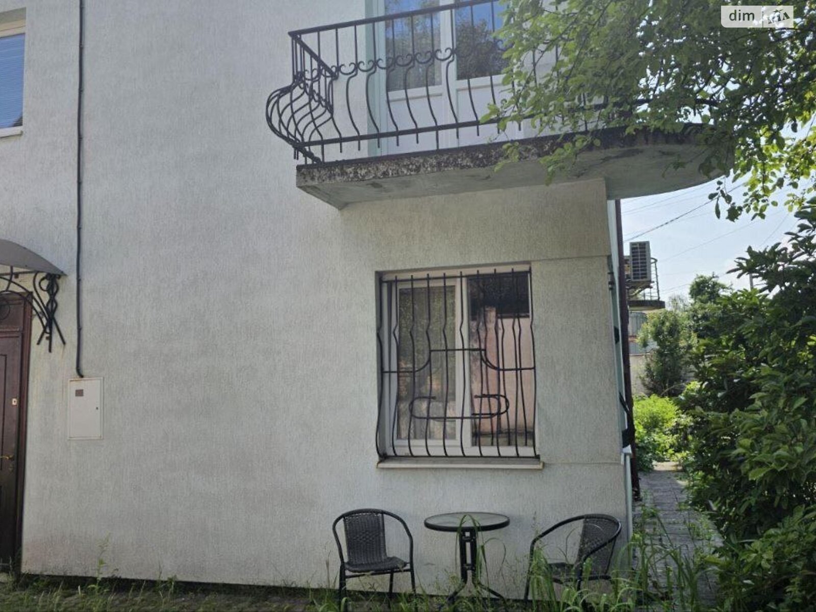 двухэтажный дом, 105 кв. м, кирпич. Сдается помесячно в Львове, в районе Сыхов фото 1 двухэтажный дом, 105 кв. м, кирпич. Сдается помесячно в Львове, в районе Сыхов фото 1