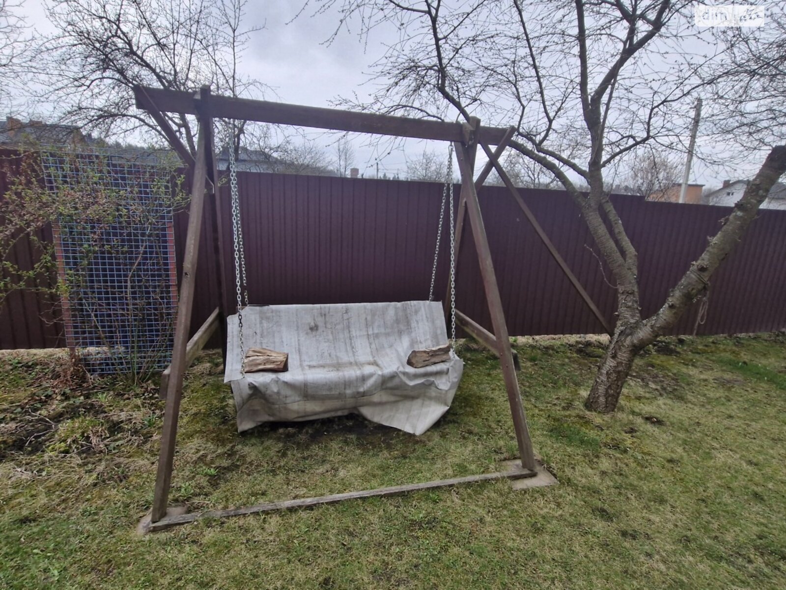 двоповерховий будинок з верандою, 100 кв. м, зруб. Здається помісячно в Львові, в районі Сихів фото 1 двопроверховий будинок з верандою, 100 кв. м, зруб. Здається помісячно в Львові, в районі Сихів фото 1