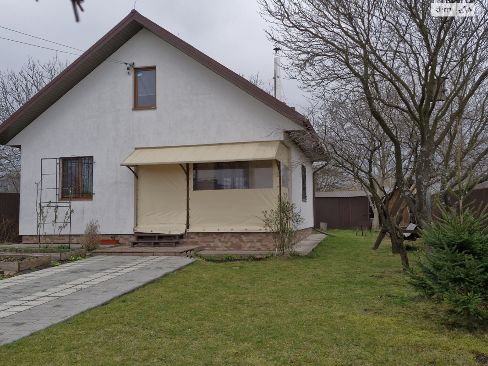 двоповерховий будинок з верандою, 100 кв. м, зруб. Здається помісячно в Львові, в районі Сихів фото 1 двопроверховий будинок з верандою, 100 кв. м, зруб. Здається помісячно в Львові, в районі Сихів фото 1