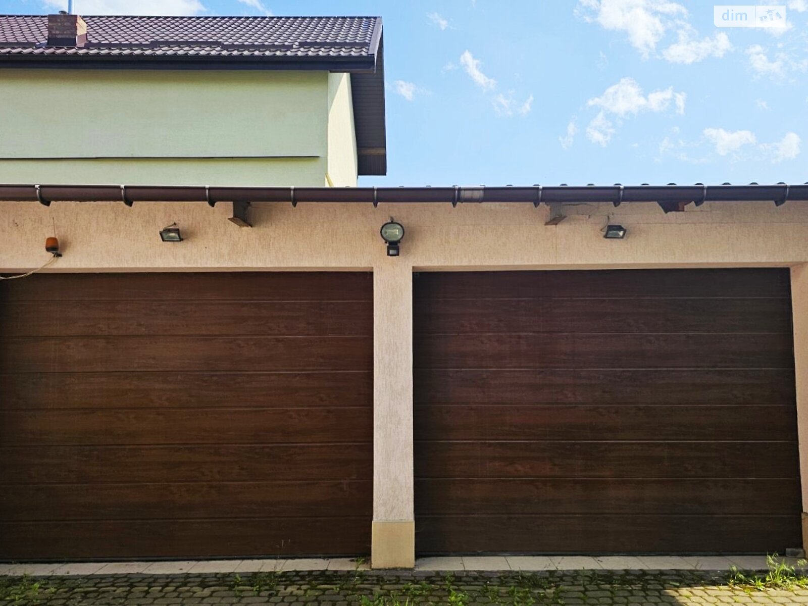 двоповерховий будинок з балконом, 105 кв. м, кирпич. Здається помісячно в Львові, в районі Сихів фото 1 двопроверховий будинок з балконом, 105 кв. м, кирпич. Здається помісячно в Львові, в районі Сихів фото 1