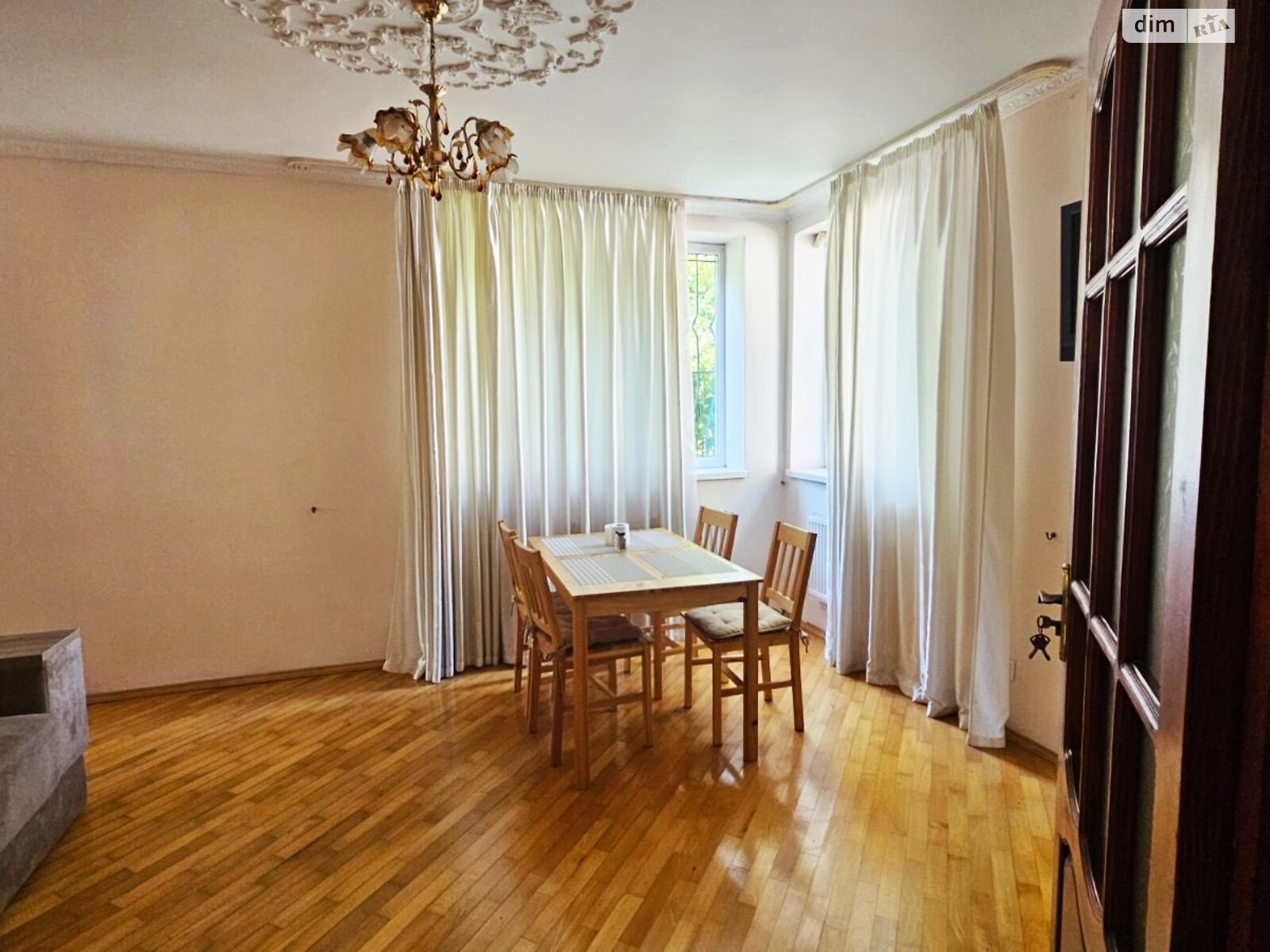 двоповерховий будинок з балконом, 105 кв. м, кирпич. Здається помісячно в Львові, в районі Сихів фото 1 двопроверховий будинок з балконом, 105 кв. м, кирпич. Здається помісячно в Львові, в районі Сихів фото 1