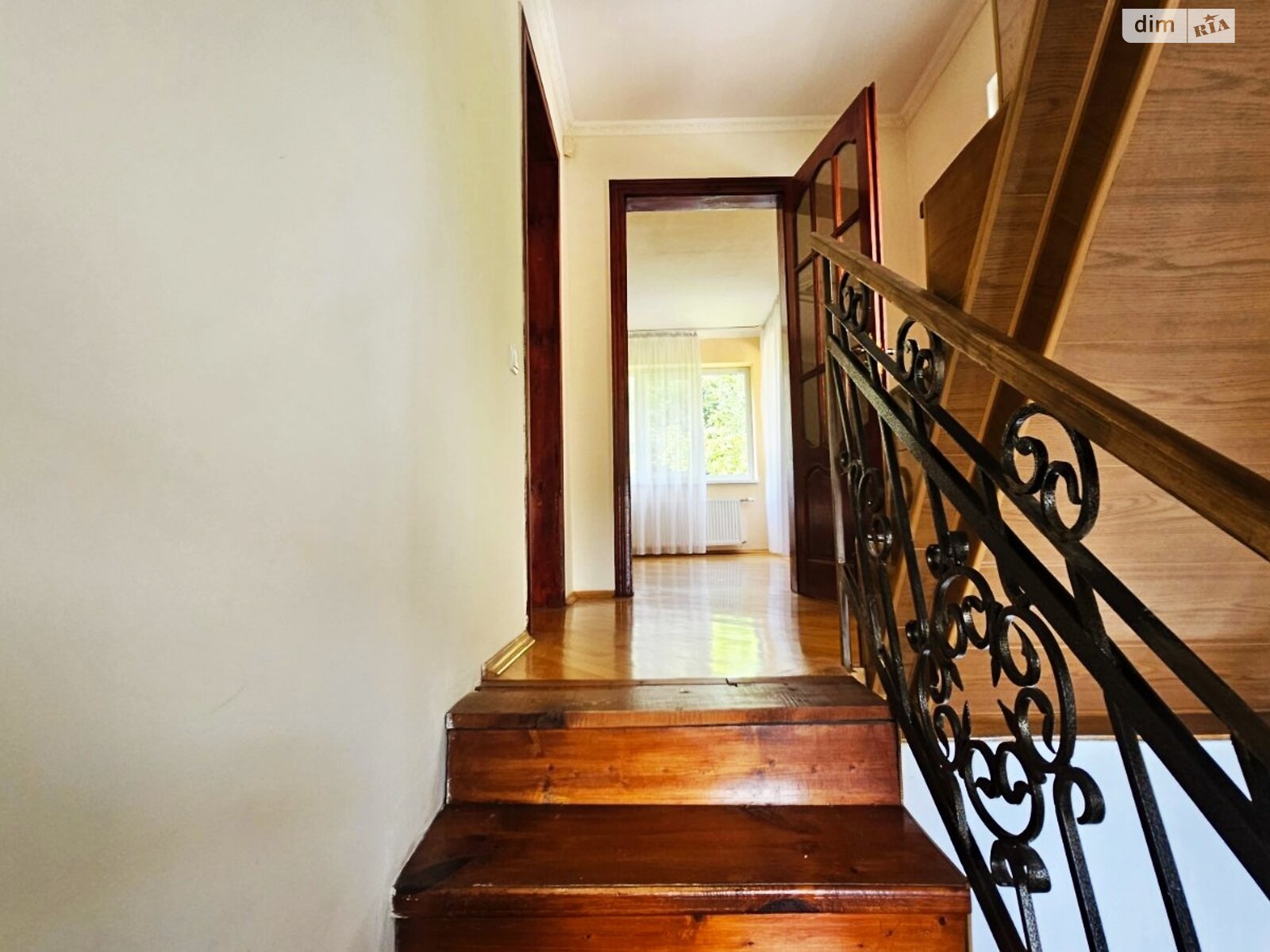 двоповерховий будинок з балконом, 105 кв. м, кирпич. Здається помісячно в Львові, в районі Сихів фото 1 двопроверховий будинок з балконом, 105 кв. м, кирпич. Здається помісячно в Львові, в районі Сихів фото 1