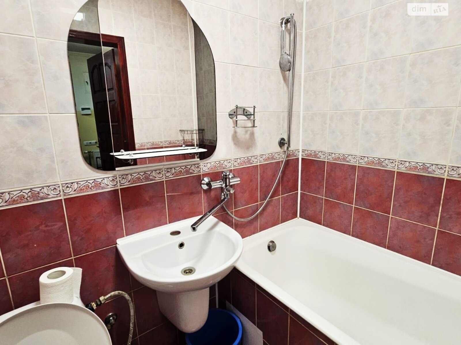 двоповерховий будинок з балконом, 105 кв. м, кирпич. Здається помісячно в Львові, в районі Сихів фото 1 двопроверховий будинок з балконом, 105 кв. м, кирпич. Здається помісячно в Львові, в районі Сихів фото 1