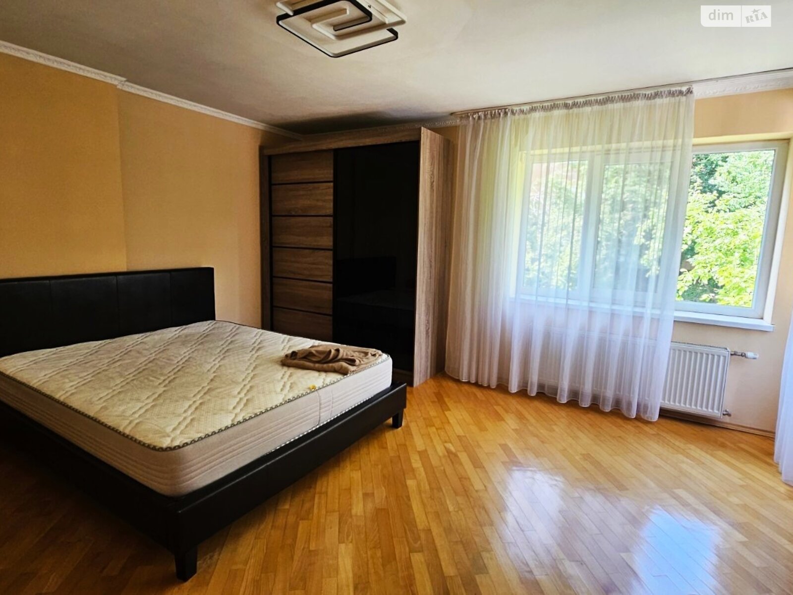 двоповерховий будинок з балконом, 105 кв. м, кирпич. Здається помісячно в Львові, в районі Сихів фото 1 двопроверховий будинок з балконом, 105 кв. м, кирпич. Здається помісячно в Львові, в районі Сихів фото 1